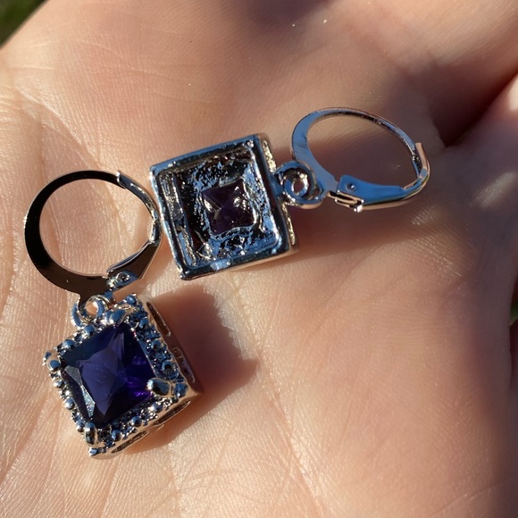 Women's Jewelry Silver Sapphire Dangle Earrings - Picture 3 of 4